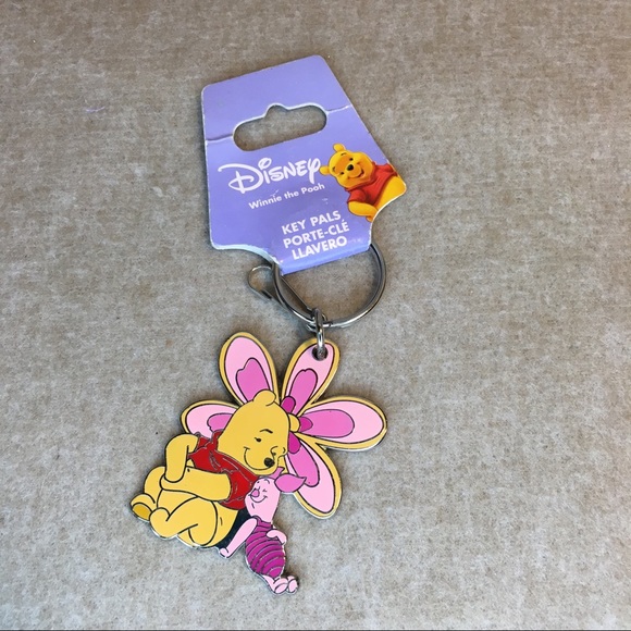 Accessories - NWT Disney Winnie the Pooh & piglet keychain